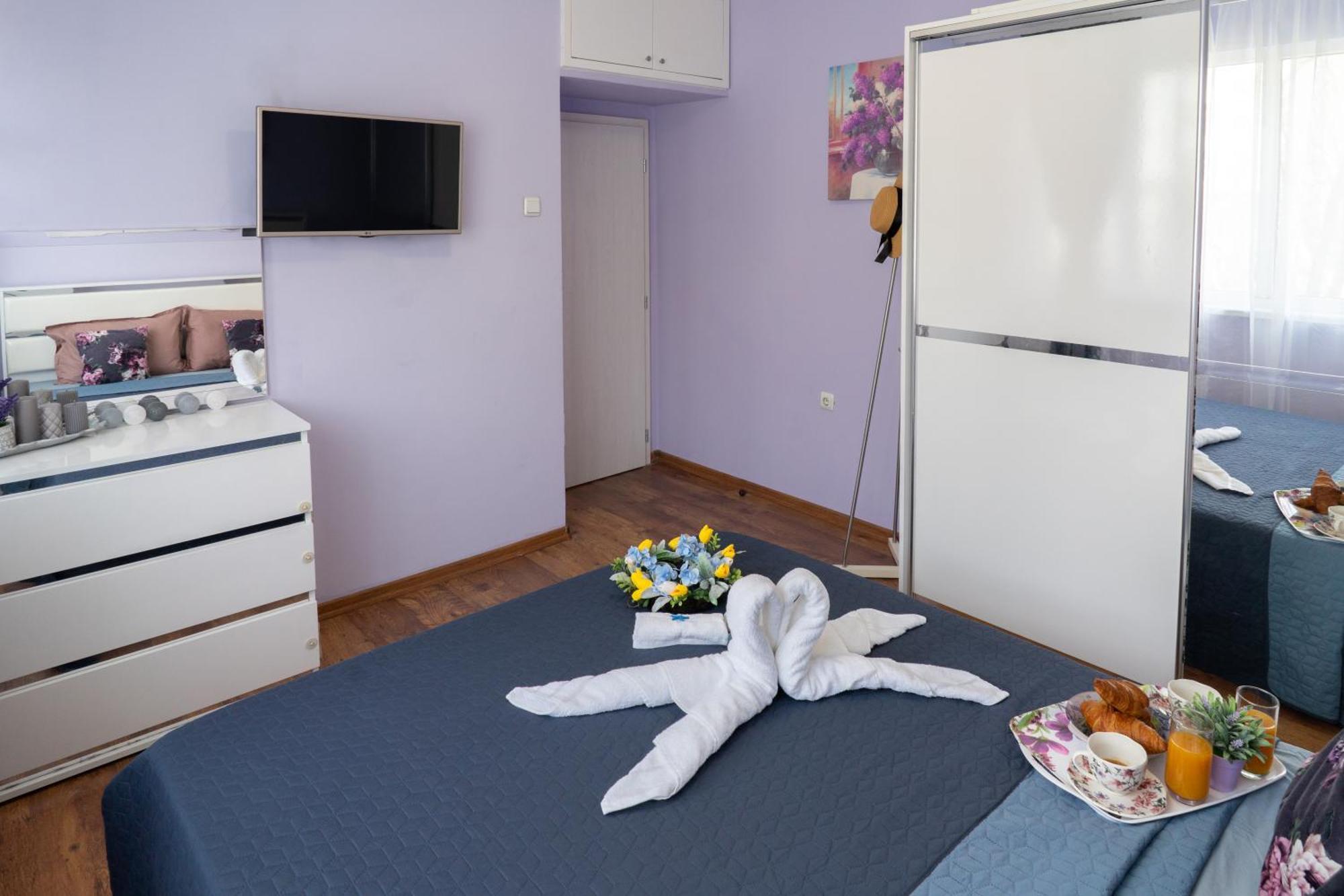 Luxury 2 Bedroom Apartment In Central Варна Екстер'єр фото