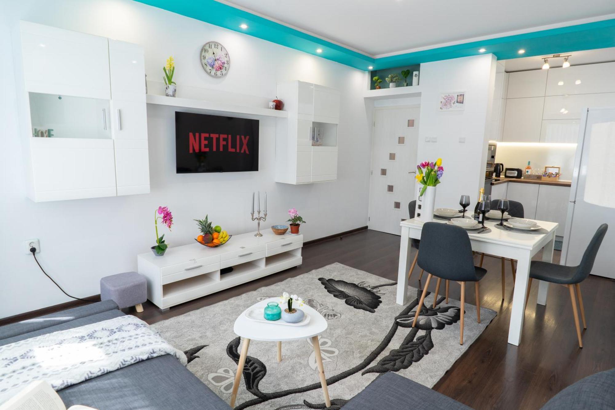 Luxury 2 Bedroom Apartment In Central Варна Екстер'єр фото