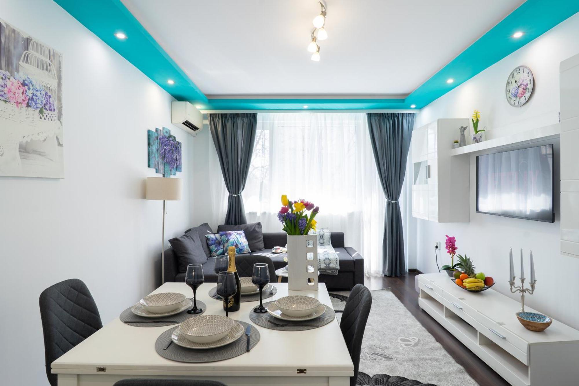 Luxury 2 Bedroom Apartment In Central Варна Екстер'єр фото