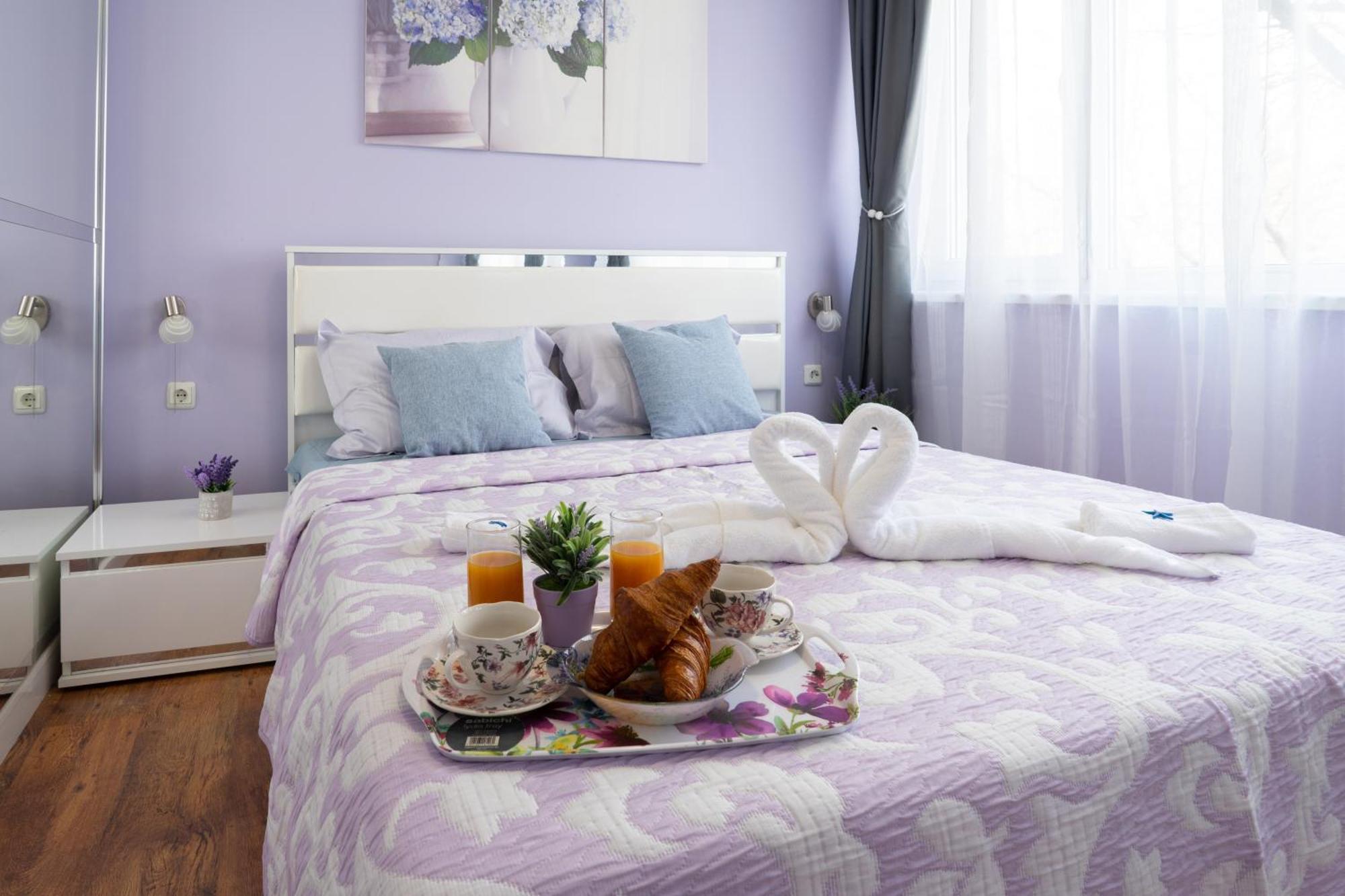 Luxury 2 Bedroom Apartment In Central Варна Екстер'єр фото