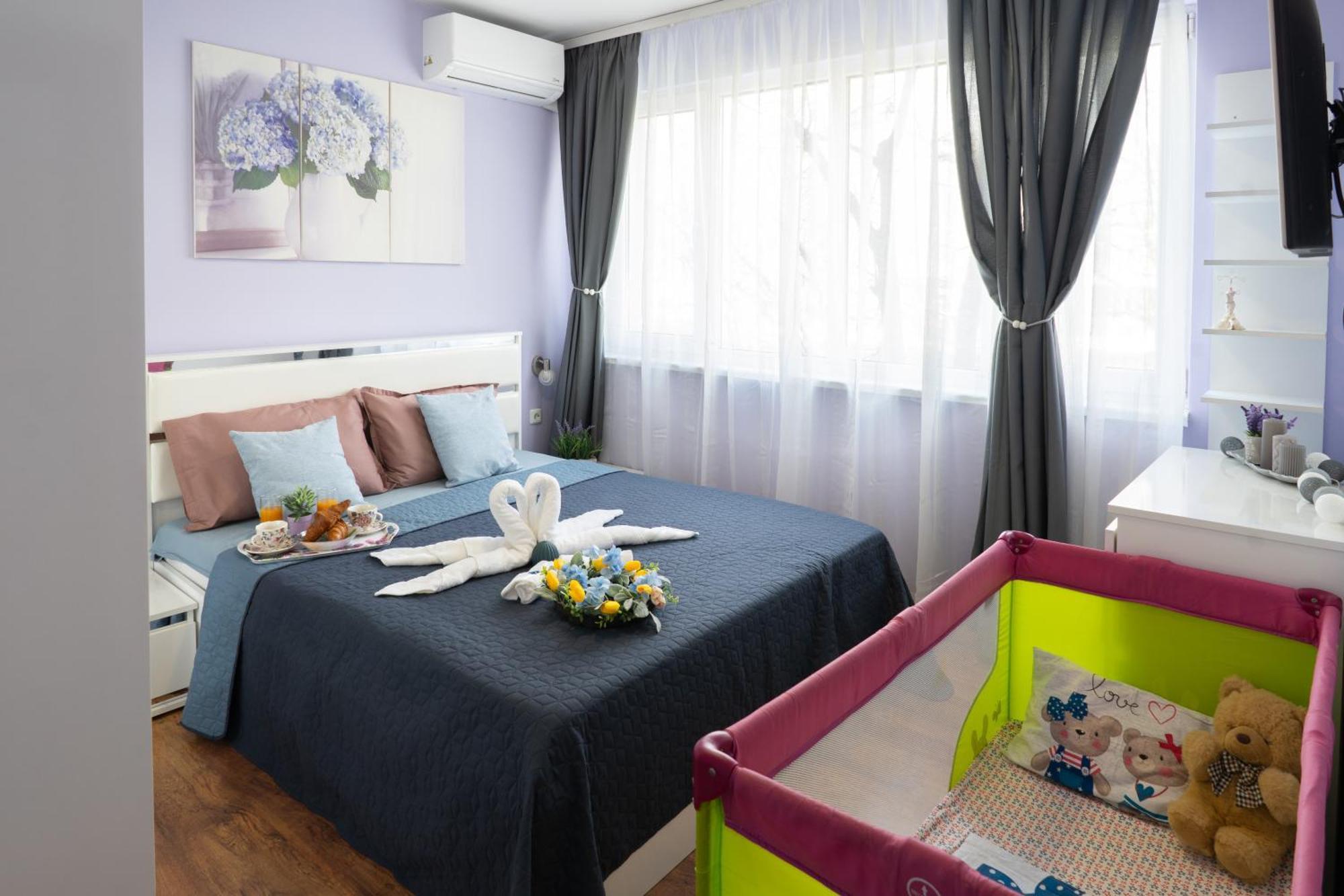 Luxury 2 Bedroom Apartment In Central Варна Екстер'єр фото