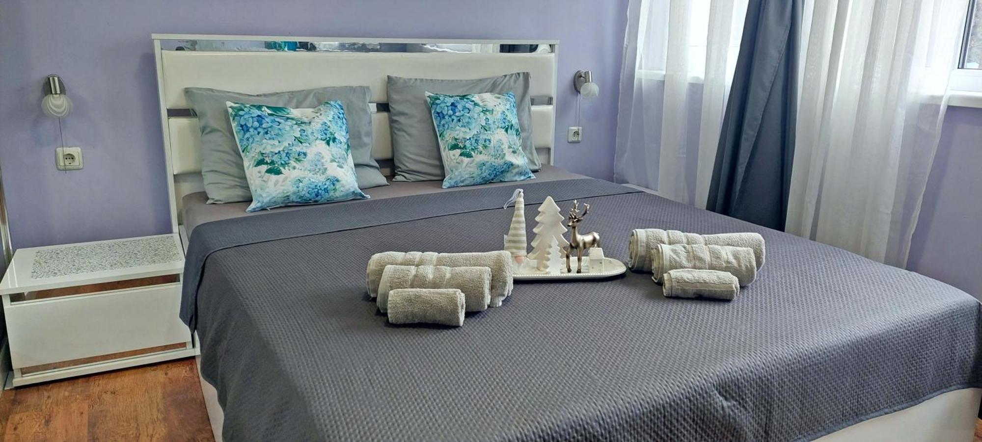 Luxury 2 Bedroom Apartment In Central Варна Екстер'єр фото